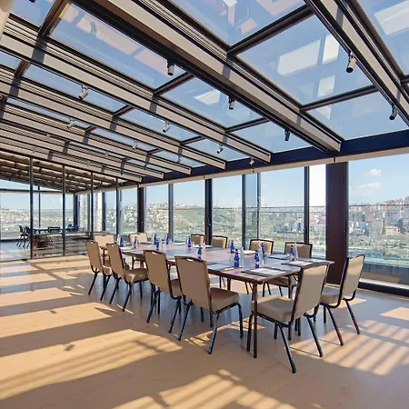 Moevenpick Golden Horn Hotel 5*