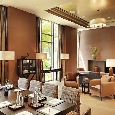 Otel Grand Hyatt 5*