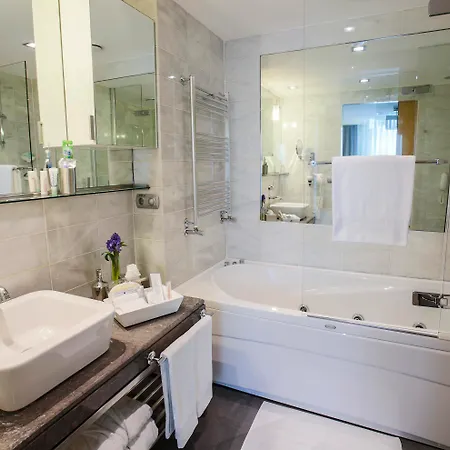 Housez & Special Class Hotel Istanbul