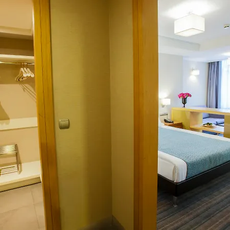 Housez & Special Class Hotel Istanbul