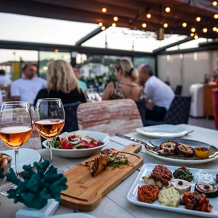 Tria Istanbul-special Category Отель 4*
