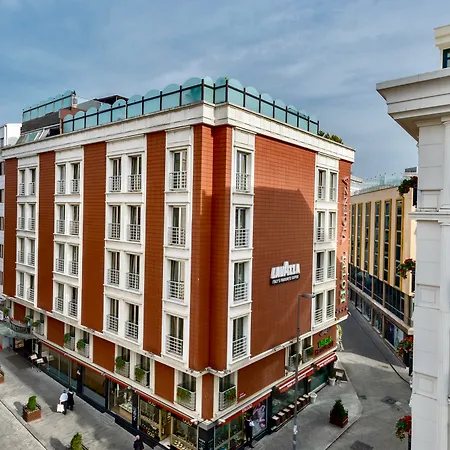 Hotel Vicenza Old City 4*