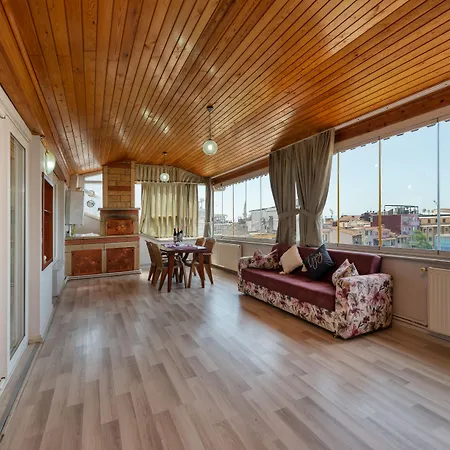 Dualis 2* Estambul