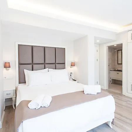 Perla Galata Hotel