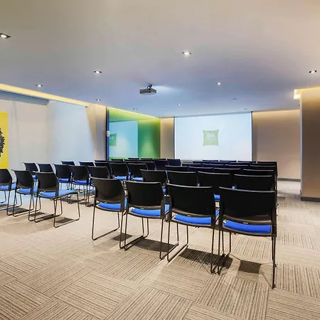 Otel Ibis Styles Atasehir 4*
