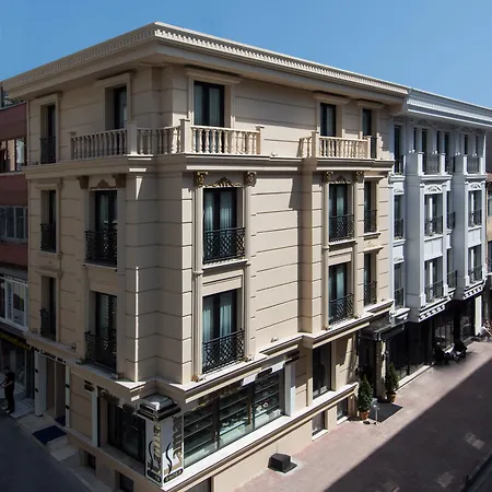 Primero Hotel 4*