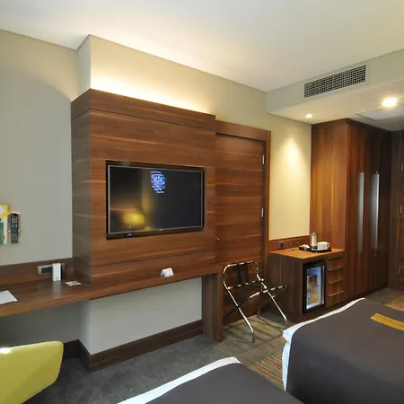 - Kadikoy By Ihg 4* Istanbul