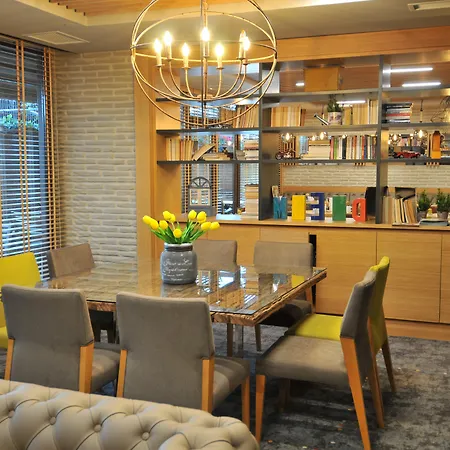 - Kadikoy By Ihg 4*