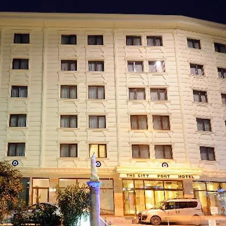 The Port Hotel 4*