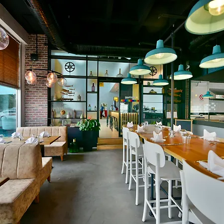 호텔 Park By Radisson Ataturk Airport