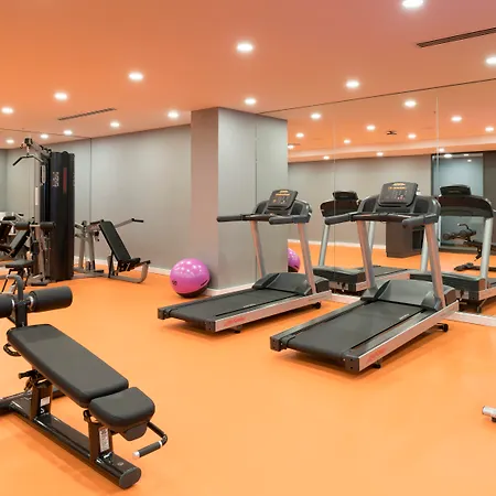 Park By Radisson Atasehir Hotel 4*