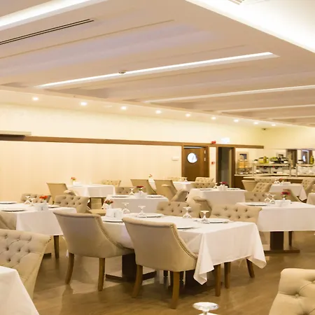 The Grand Mira Business Hotel 4*