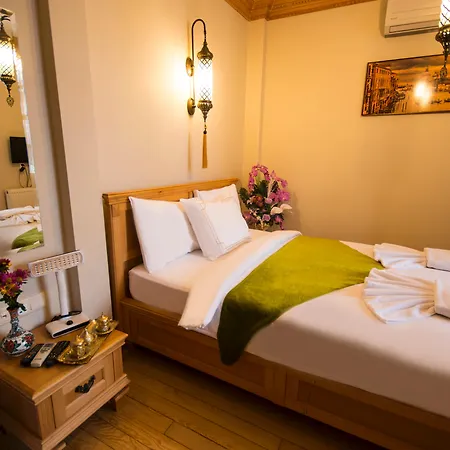 Otel Sultan Corner 2*