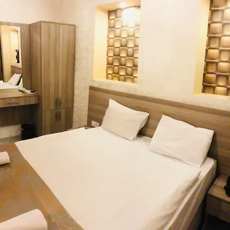 Theodian Hotel