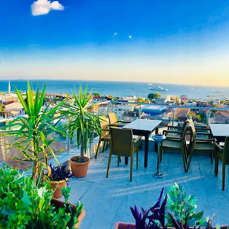 Theodian Hotel 3*