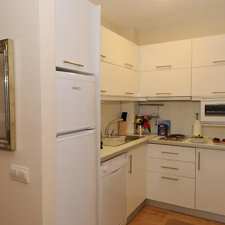 Cheya Tesvikiye Apartment
