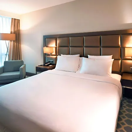 Mercure West & Convention Center