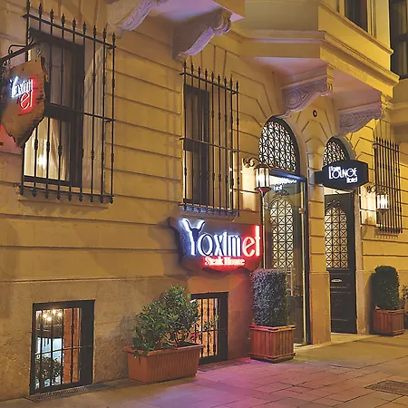 Hotel Taxim Lounge 3*