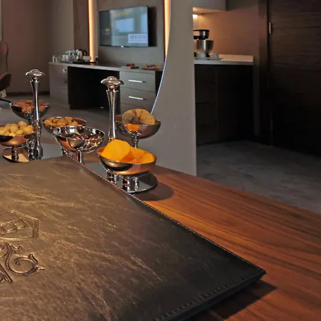 Hotel Bricks 5*
