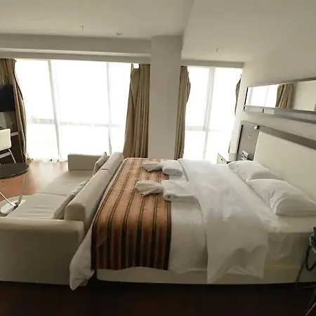 Mac Vazo Kule Otel İstanbul