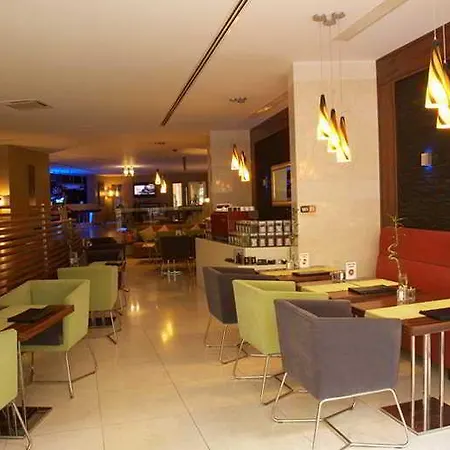 Troya מלון 3*