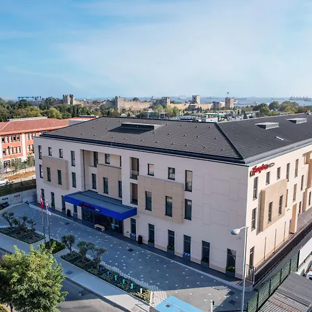 Hampton By Hilton Zeytinburnu Hotel 4*