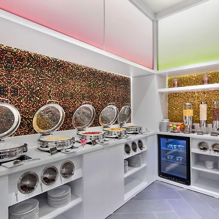 Hampton By Hilton Zeytinburnu 4*