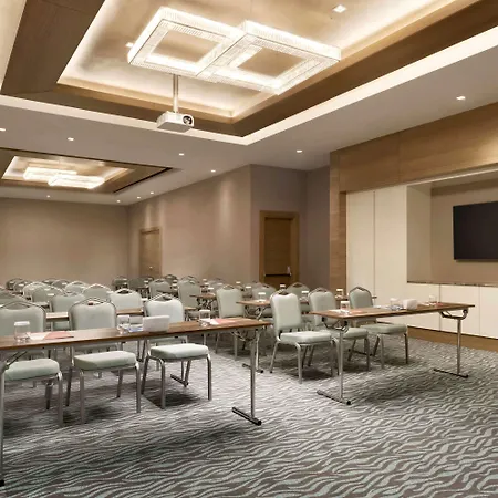 Tryp By Wyndham Basin Ekspres Отель Стамбул