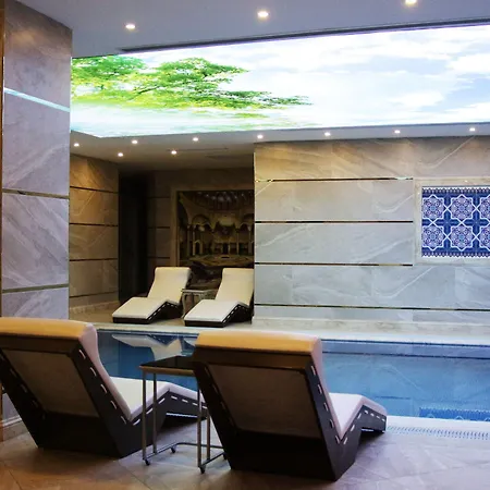 Palde & Hotel 4*