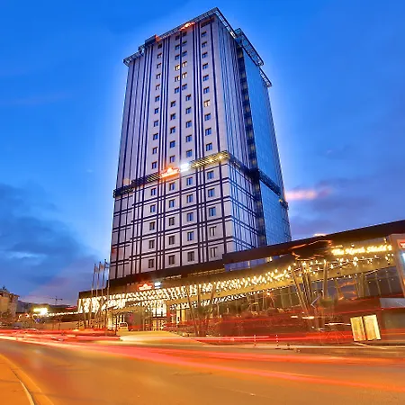 Tryp By Wyndham Basin Ekspres