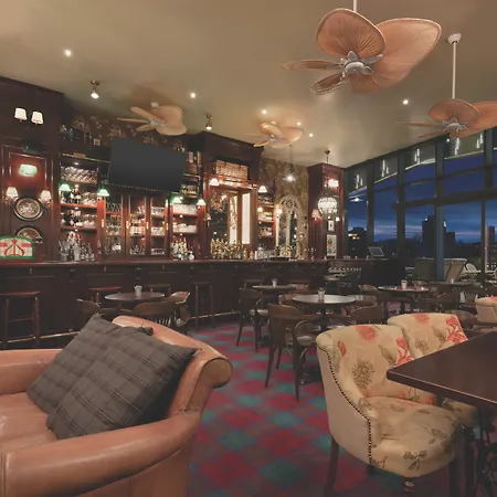 Tryp By Wyndham Basin Ekspres
