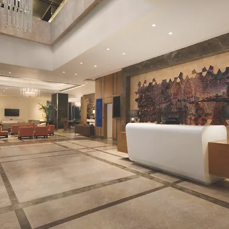 Tryp By Wyndham Basin Ekspres Стамбул
