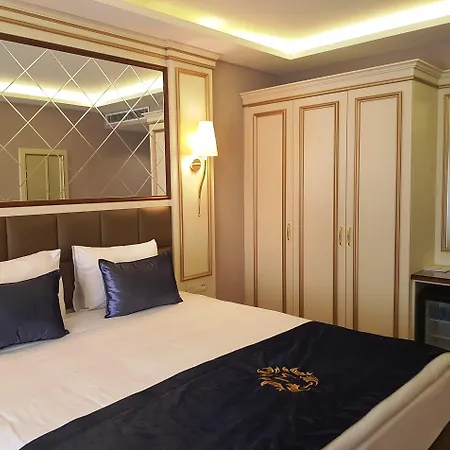 Grand Marcello Hotel