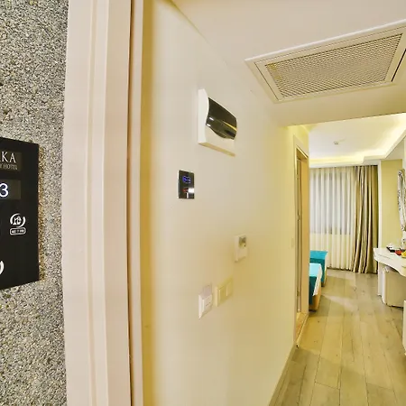Amara Old & Hotel 3*
