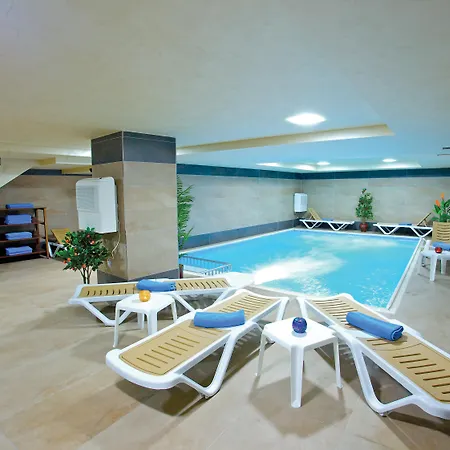Hotel Trend Old City 4*