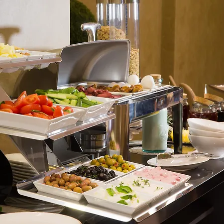 Hotel Maroon Pera 3*