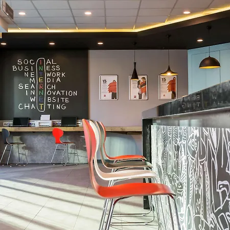 Hotel Ibis West