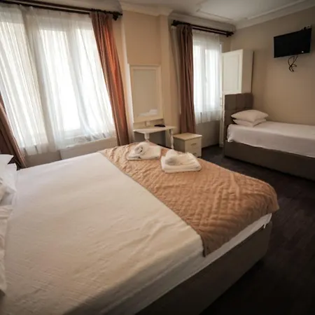 Otel Rose Bouquets