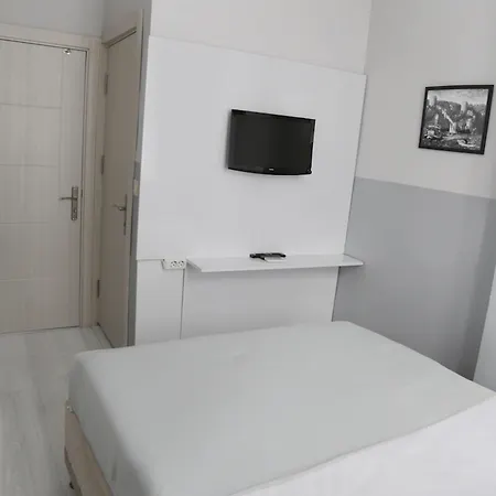 Babu House 4*