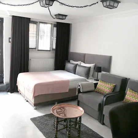 Отель Babu House 4*