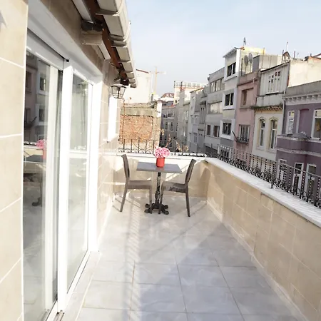 Babu House Отель 4*