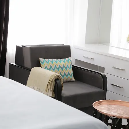 Hotel Babu House 4*