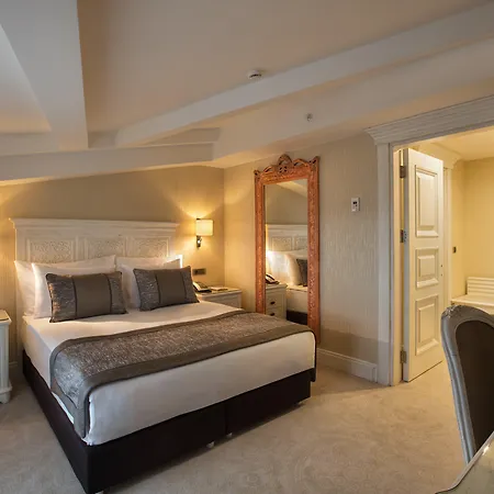 Ottoman's Life Deluxe Hotel