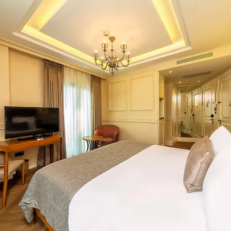 Otel Morione & Center