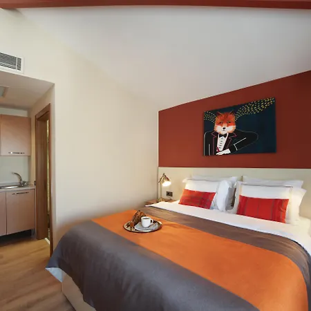 The Fox Отель 4*