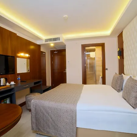 My Dream Hotel 4*