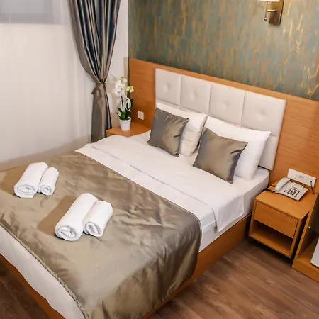 The Camelot 2* Istanbul
