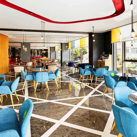 Ibis Styles Merter 5*