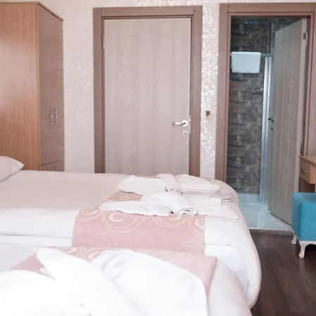 Megaron Hotel