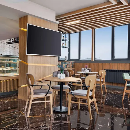 Hotel Ramada Encore By Wyndham Avcilar 4*